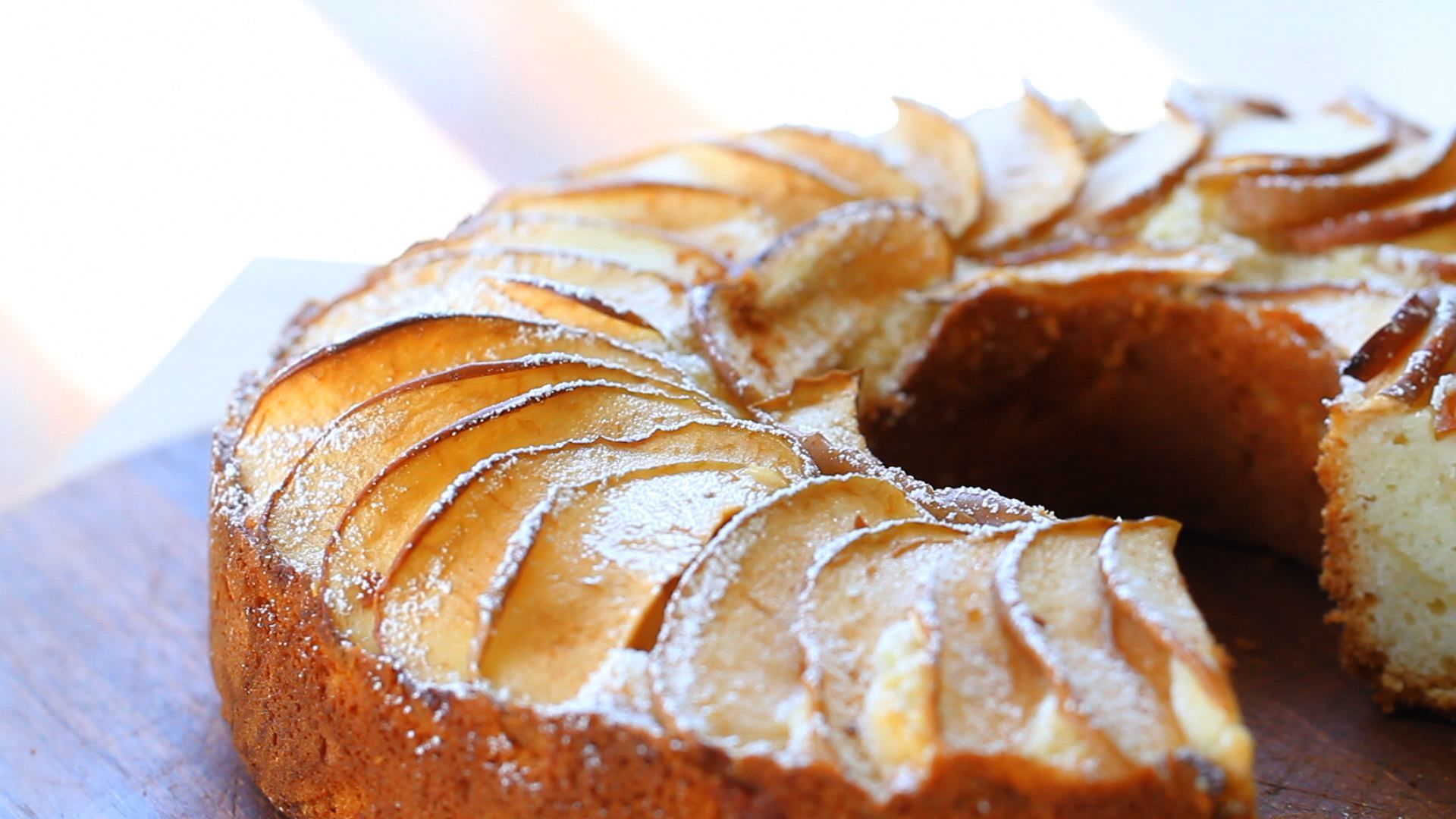 طرز تهیه خوشمزه ترین کیک سیب دنیا