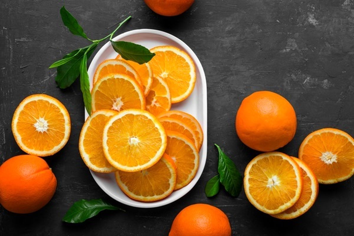 ویتامین A موجود در پرتقال برای حفظ سلامت رحم بسیار مهم است.