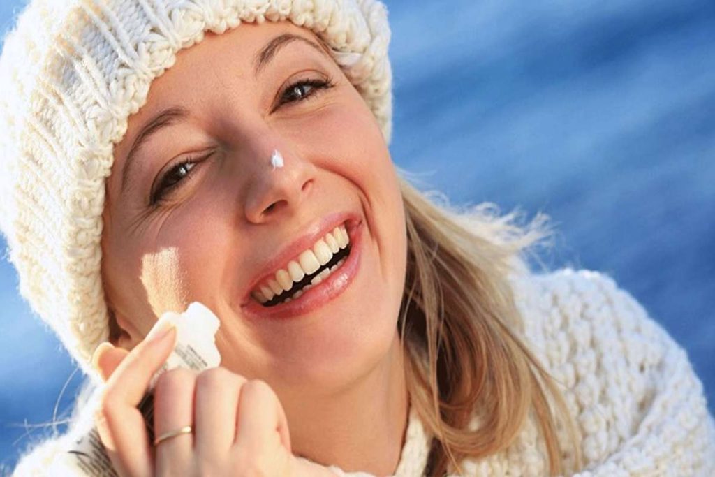 استفاده از ضد آفتاب برای مراقبت از پوست